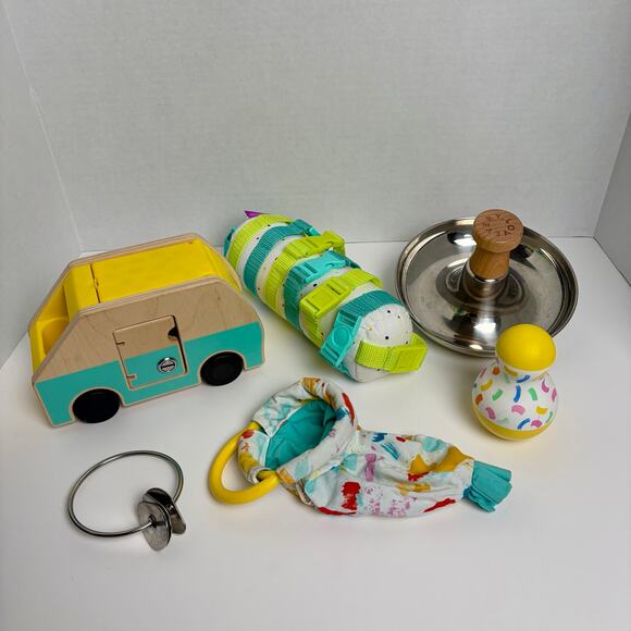 Lovevery Montessori Toy Lot Bundle - Picture 2 of 7